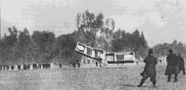 The 14Bis flying on 12 November 1906. The new ailerons are clearly visible. Source: Museu Aeroespacial, Rio de Janeiro