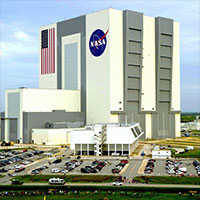 NASA-Hdqtrs-Wiki-200