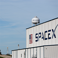 SpaceX-Falcon-Heavy-AP-Purchased-200