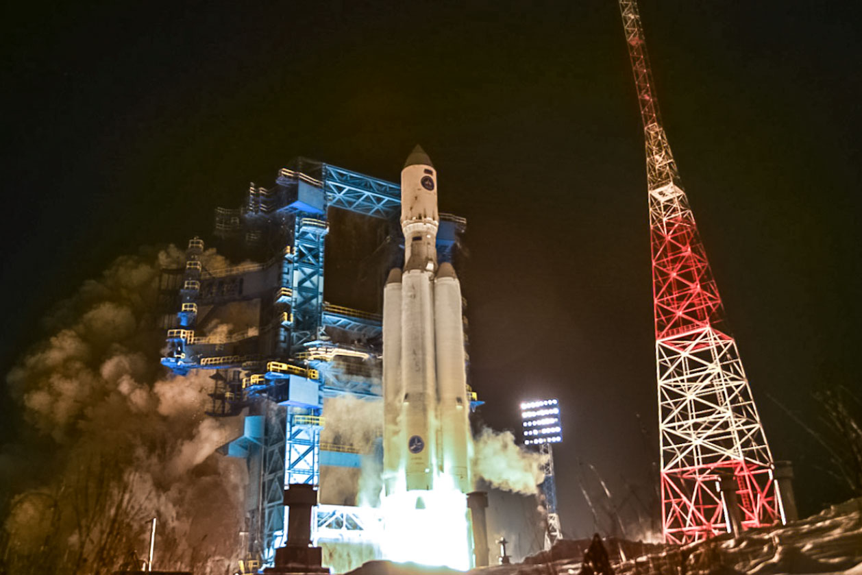 Angara-A5-night-launch