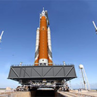 NASA Installs Flight Software on Space Launch System Rocket