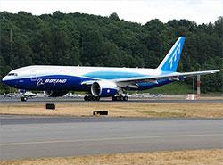 Amazon Leases Cargo Airplanes to Bypass Supply Chain Chaos Amazon Leases Cargo Airplanes to Bypass Supply Chain Chaos
