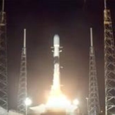 SpaceX Launches 40 More Internet Satellites