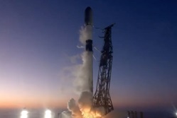 SpaceX Launches Falcon 9 Rocket on Starlink Flight from Vandenberg SFB