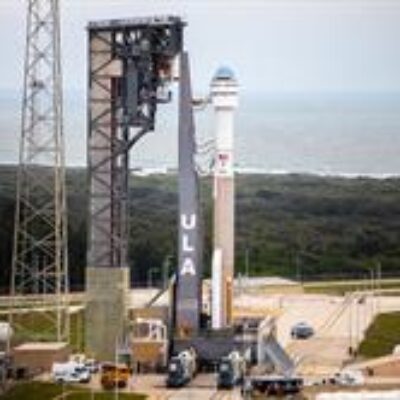 CST-100 Starliner Arrives at Pad for Crewed Test Flight