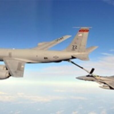 U.S. Air Force Approves Plan for AI Pilot Testing on KC-135