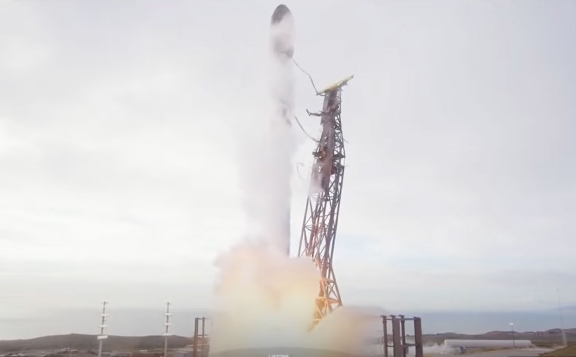 SpaceX Launches Another 26 Starlink Satellites to Orbit