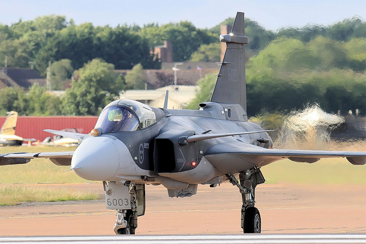 Saab Gripen E Jet Completes First AI-controlled Flight Tests