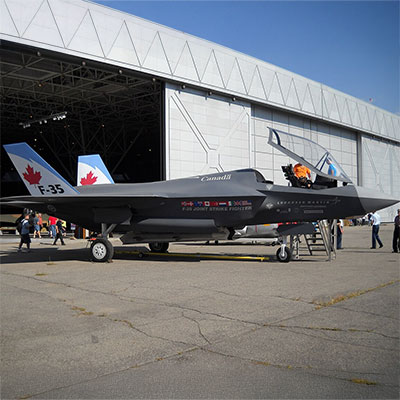Canada Weighs Split Fighter Fleet, US Concerned by F-35 cuts