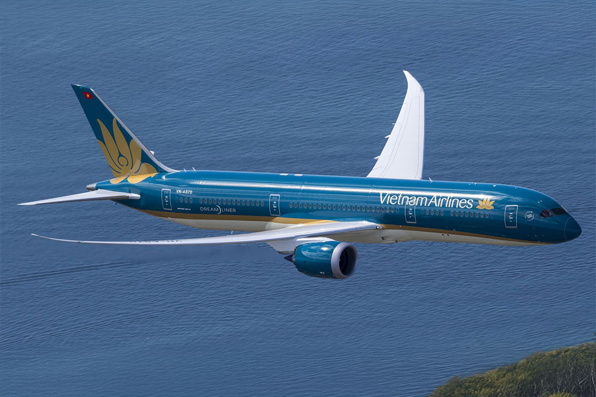 Boeing Lands Historic 737 MAX Order from Vietnam Airlines