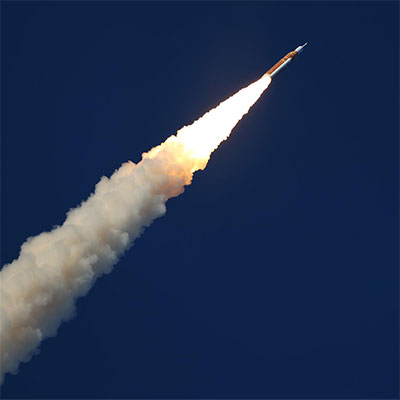 Artemis II Crew Nears Moon as Spacecraft Enters Lunar Orbit Phase