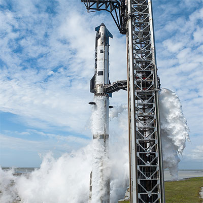 Starship V3 Booster Roars to Life in Major SpaceX Test