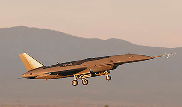 Military’s Drone Wingman Vision Hinges on Production and Training Capacity