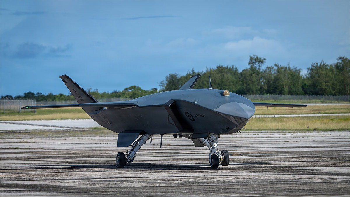 Ghost Bat Joins Crewed Fighters in Landmark Valiant Shield Demonstration