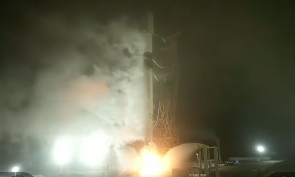 SpaceX Sends 27 More Starlink Satellites to Orbit from Vandenberg