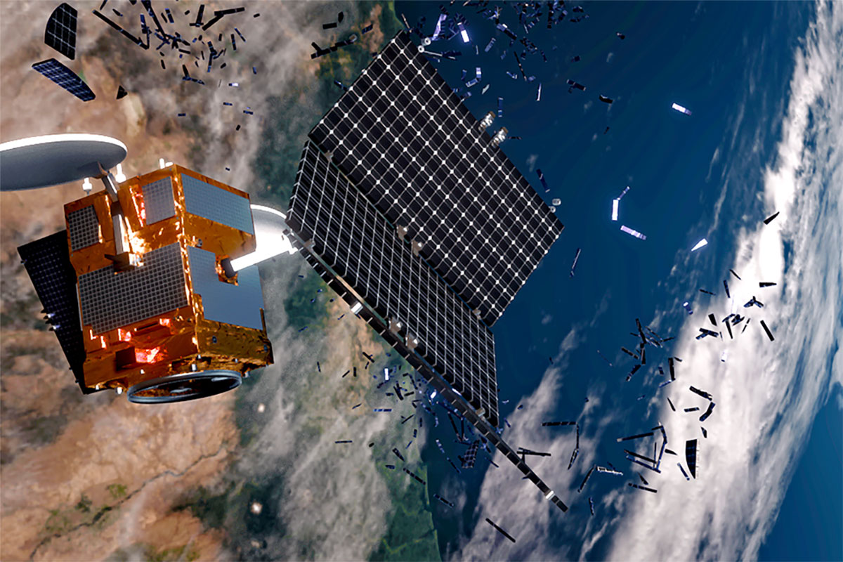 U.S. Hires Commercial Operators to Explore Satellite Disposal